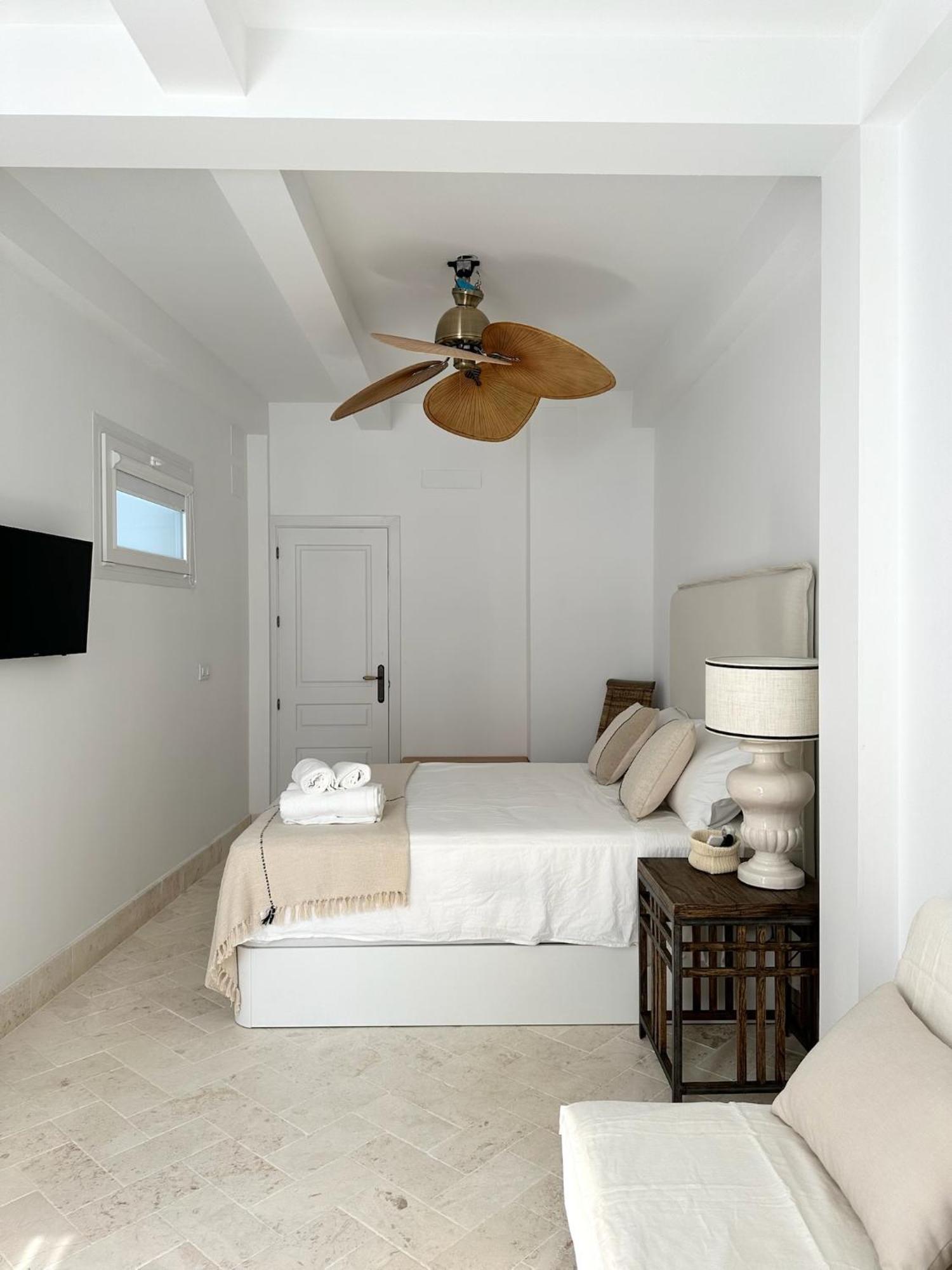 Apartamento Duplex Con Piscina Privada En Terraza อัลกาลา เด กัวไดรา ภายนอก รูปภาพ